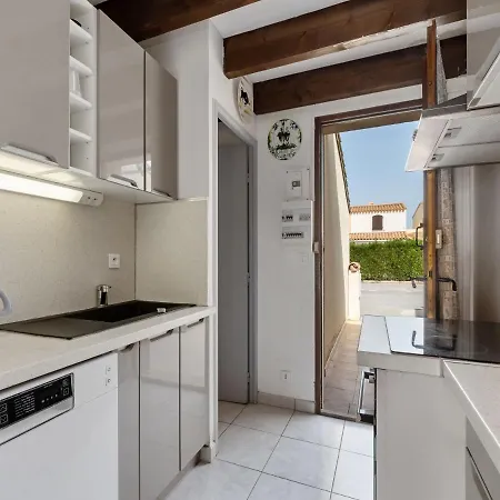 2 Bedroom House For 6 Дом отдыха