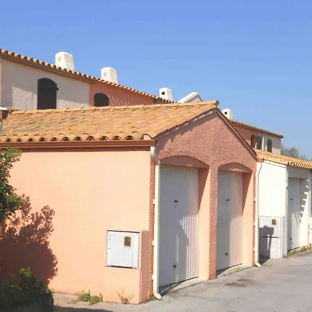 2 Bedroom House For 6 * Агд